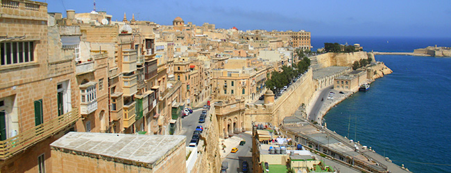 LISA-Sprachreisen-Englisch-Schueler-Malta-Salina-Beach-Strand-Meer-Baden-Freizeit-Aktivitaeten-Sightseeing-Ausfluege-Stadtbesichtigung-Museum-Kueste-Hafen