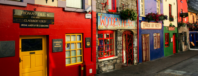 LISA-sprachreisen-schueler-englisch-galway-strasse-farben-shops