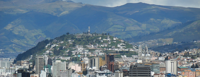 LISA-sprachreisen-spanisch-quito-stadt-sightseeing-panorama